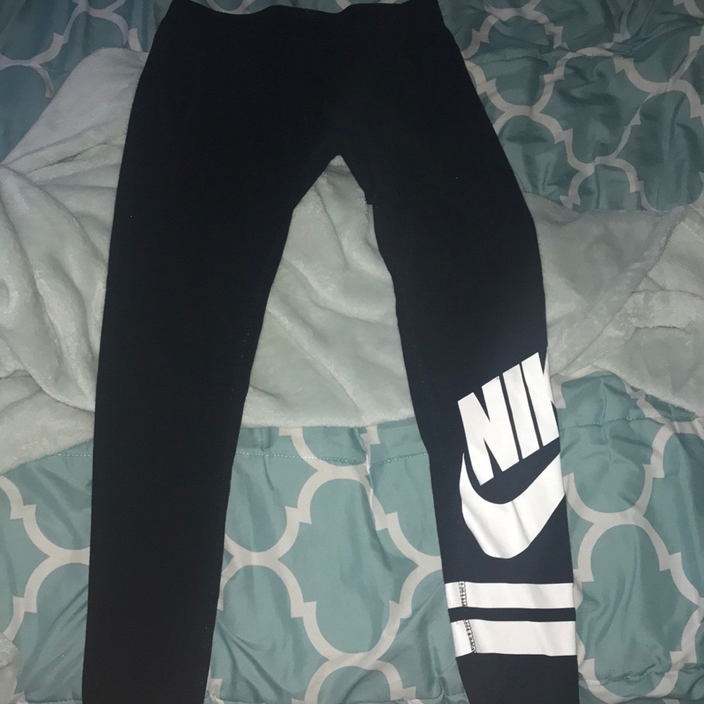 Nike leggings!!